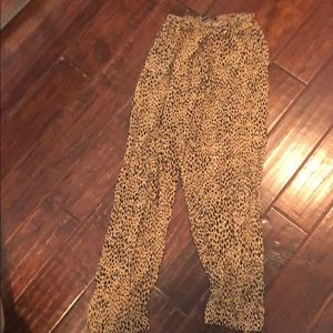 Brandy Melville flowy pants